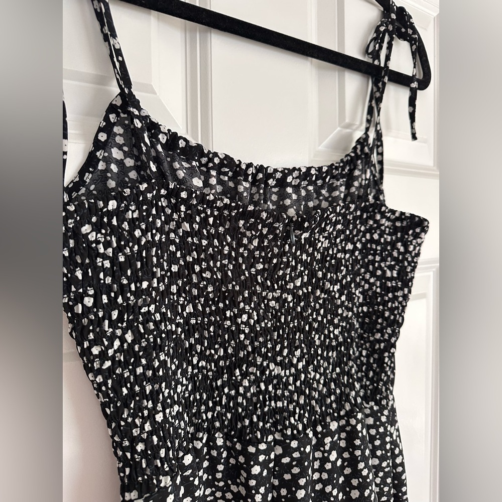 Black & White Floral Romper - Size Small - Picture 8 of 11